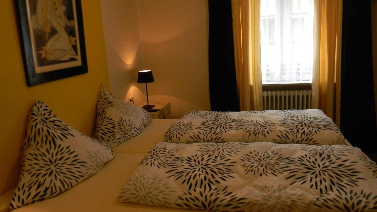 Bed and Breakfast Gastehaus Am Calmont Ediger-Eller Esterno foto