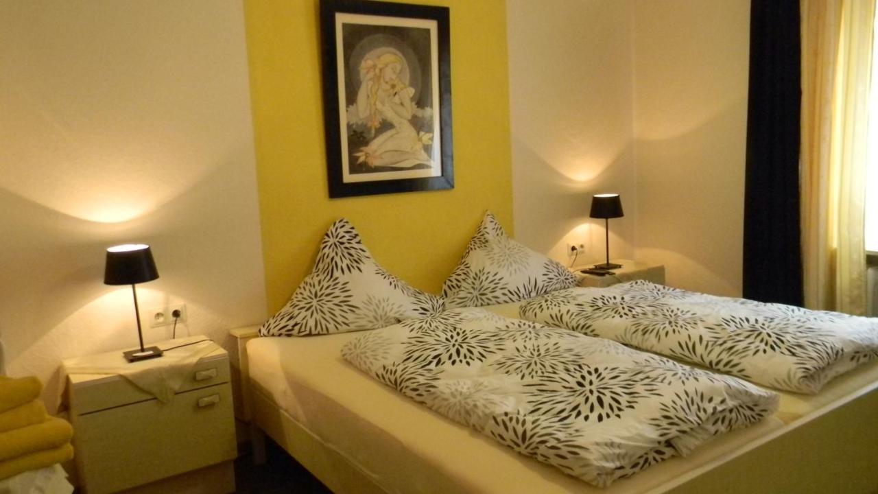 Bed and Breakfast Gastehaus Am Calmont Ediger-Eller Esterno foto