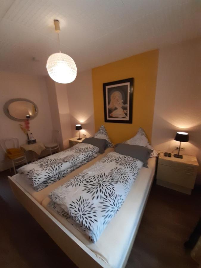 Bed and Breakfast Gastehaus Am Calmont Ediger-Eller Esterno foto